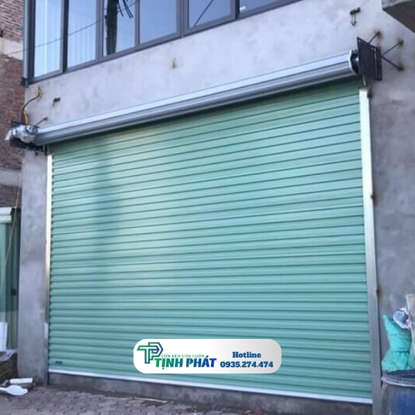 Cửa Cuốn Siêu Trường Lá Sơn Tĩnh Điện Xanh CL01
