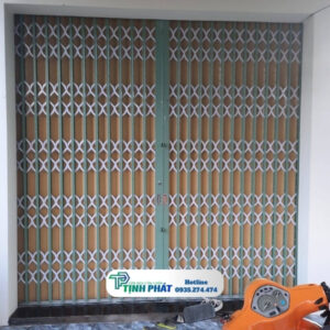 Cửa Kéo Đài Loan Lá Vàng