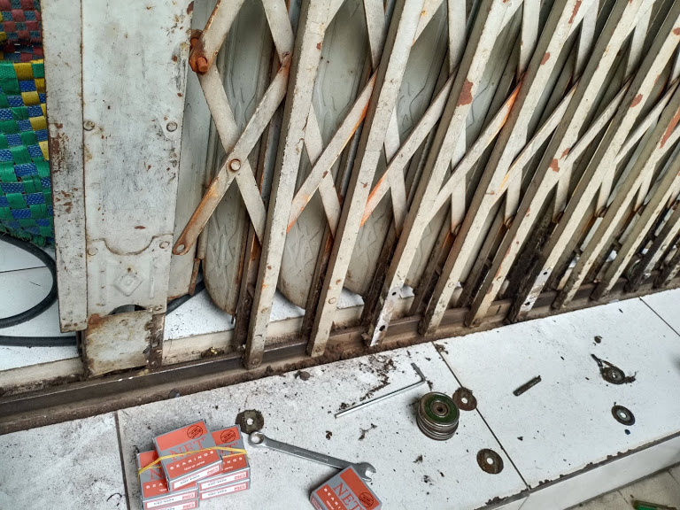 Sửa chữa cửa kéo Hòa Khánh Đà Nẵng