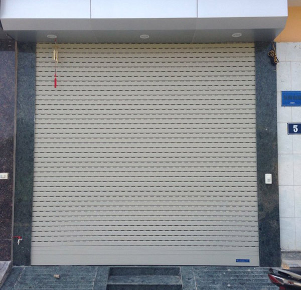 Lắp đặt cửa cuốn Hòa Khánh Đà Nẵng: Cam kết đạt chuẩn kỹ thuật - Tư vấn, báo giá 2025