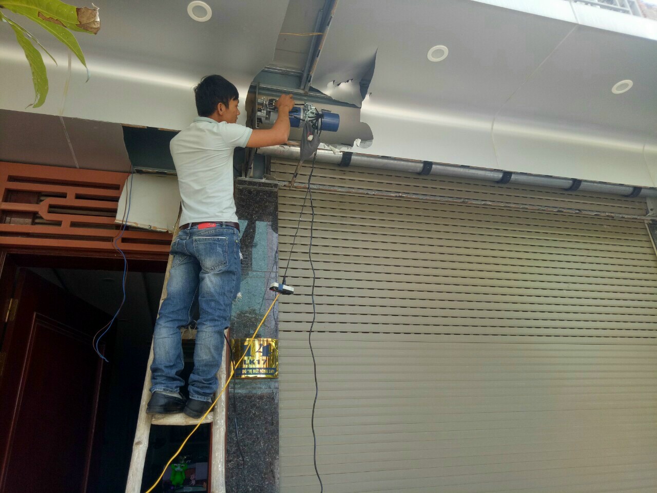 Sửa chữa cửa cuốn Hòa Khánh Đà Nẵng