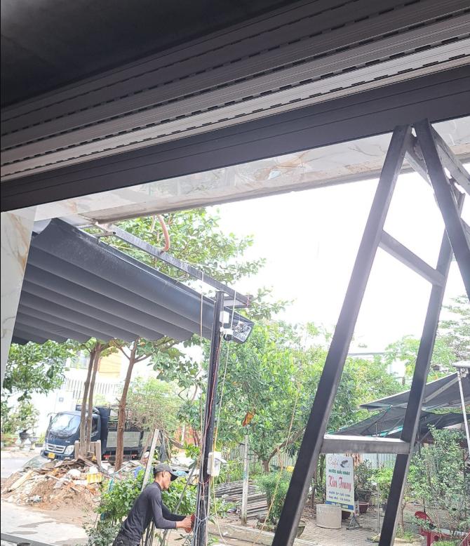 Lắp đặt cửa cuốn Đà Nẵng: Bảng giá 2026 - Hỗ trợ kiểm tra và nghiệm thu đạt chuẩn Lắp đặt cửa cuốn Đà Nẵng