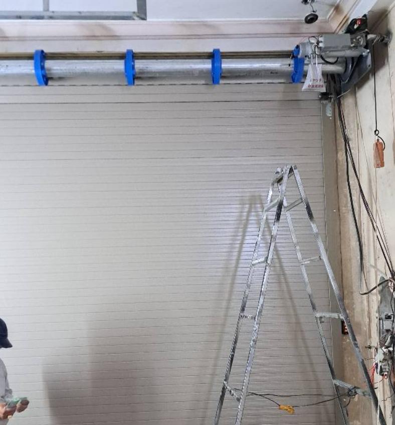 Lắp đặt cửa cuốn Đà Nẵng: Bảng giá 2026 - Hỗ trợ kiểm tra và nghiệm thu đạt chuẩn Lắp đặt cửa cuốn Đà Nẵng